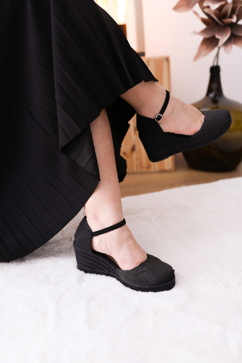 Alpercata Crochet Preta - CORINA