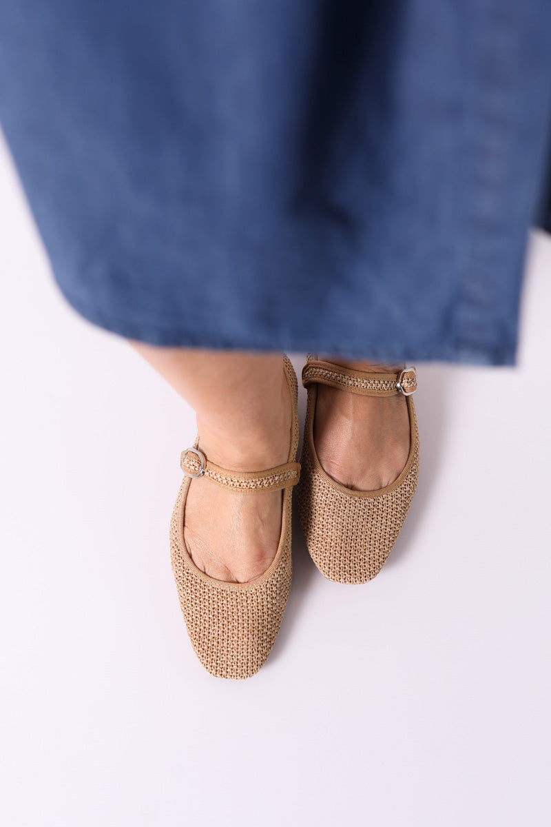 Bailarina Crochet Camel - CORINA