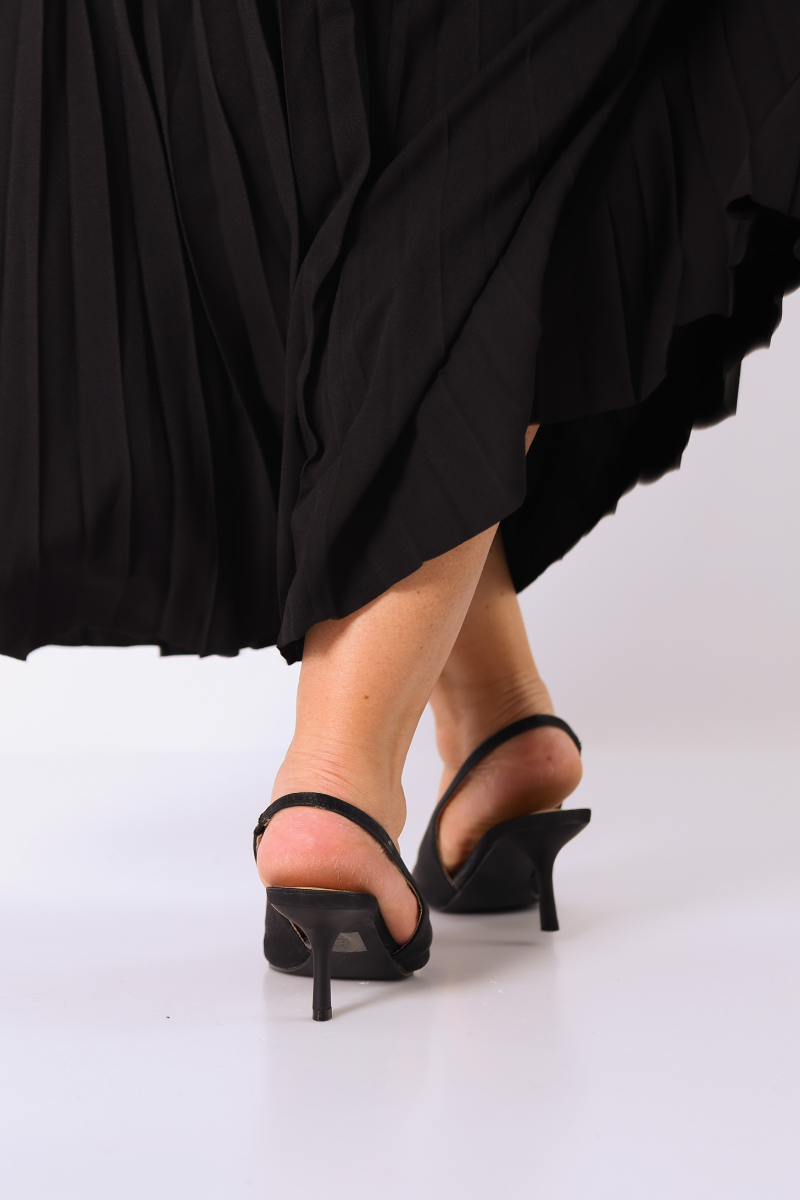 Sapato Slingback Preto - CORINA