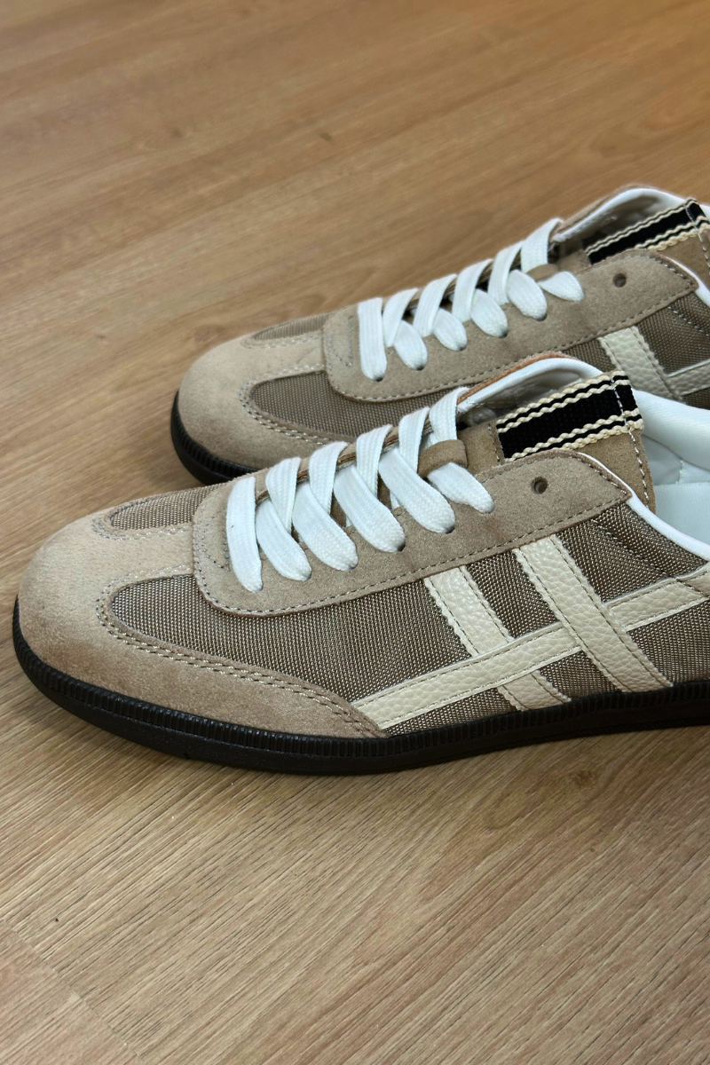 Zapatillas Retro Crudo - CORINA