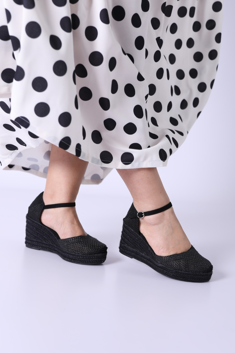 Alpercata Crochet Preta - CORINA