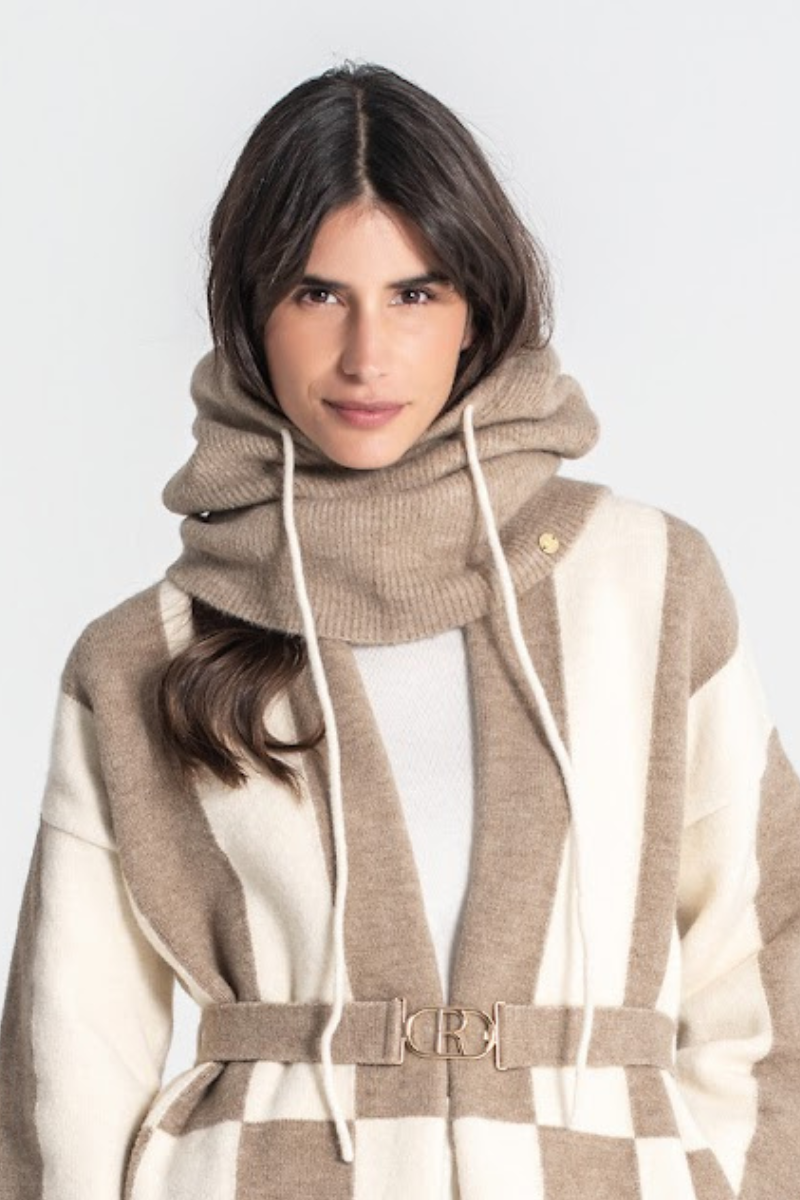 Balaclava con cordón en color topo - RUGA