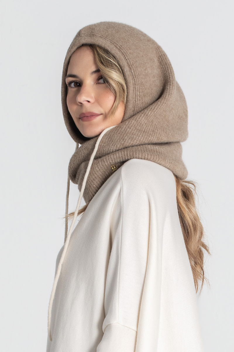 Balaclava con cordón en color topo - RUGA