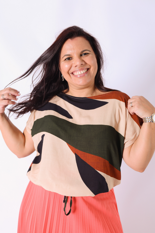 Blusa Padrão Geométrico