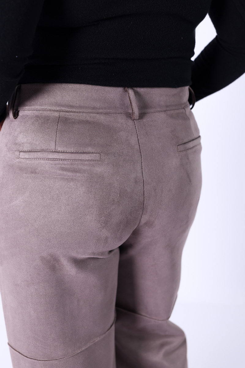 Calça Camurça Taupe - RUGA