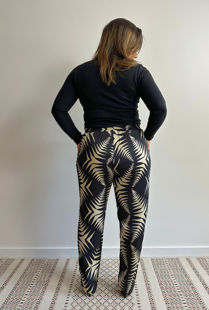 Calça Mel Estampada S - LeChic Moda