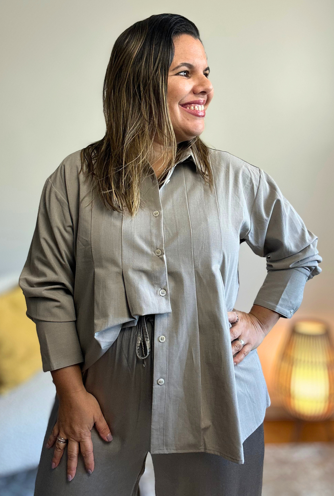 Camisa Lina Khaki Único - LeChic Moda