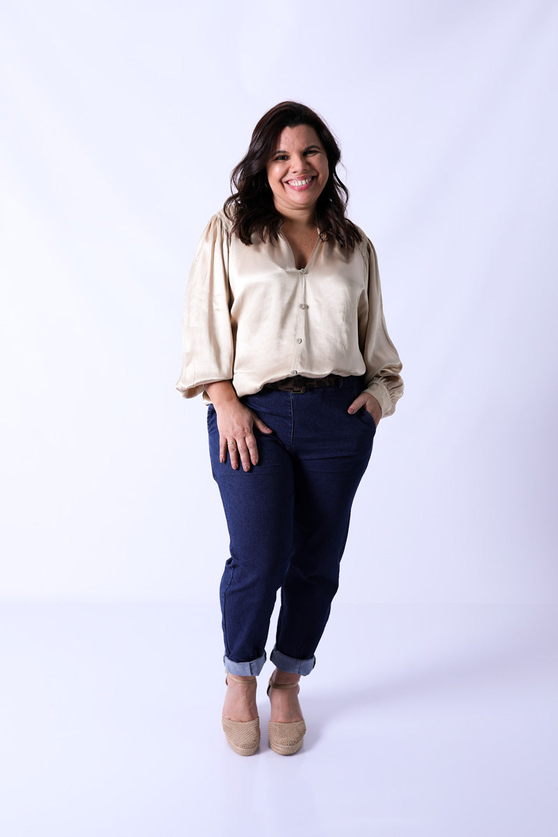Camisa Zaya Acetinada Dourada