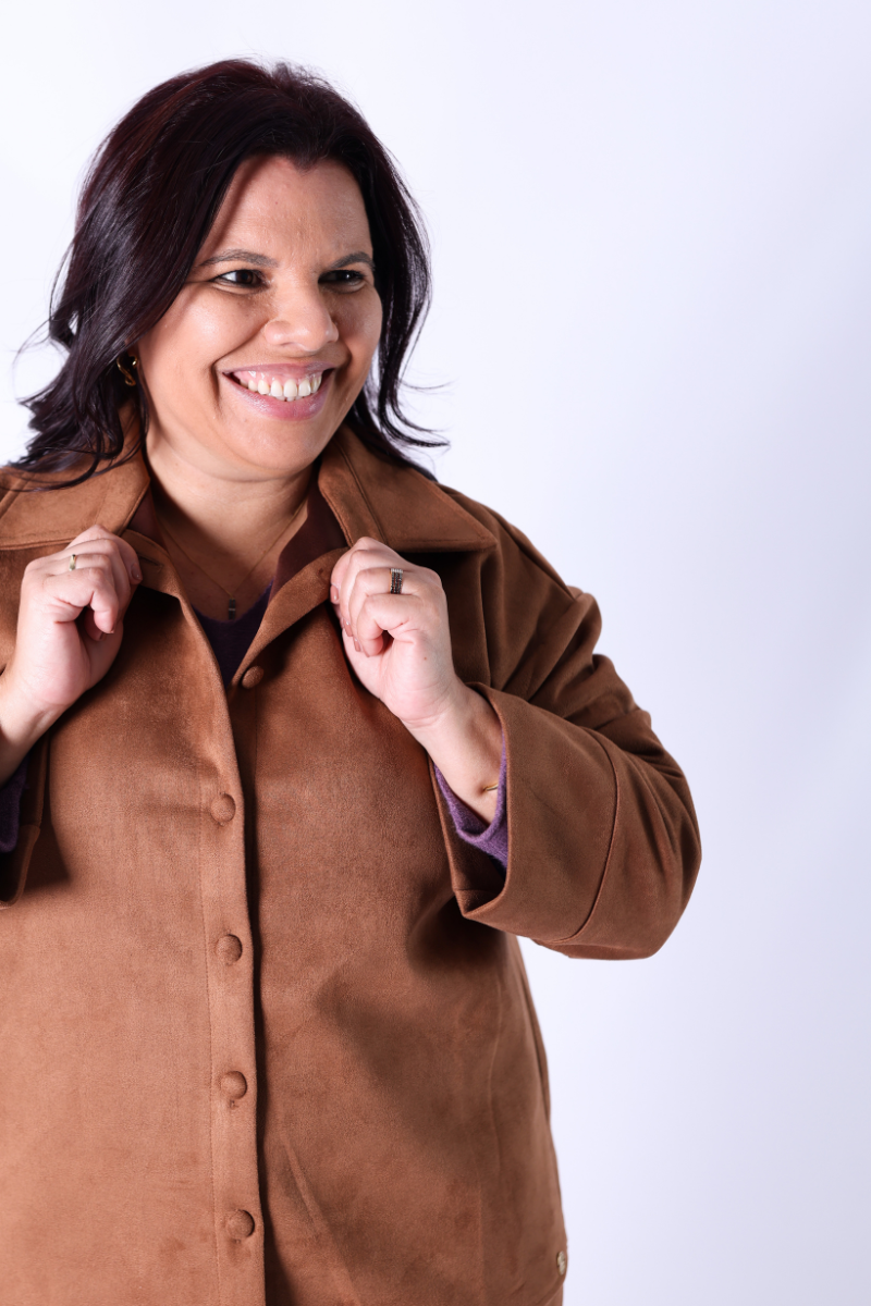 Camisa oversize com botões Camel - RUGA