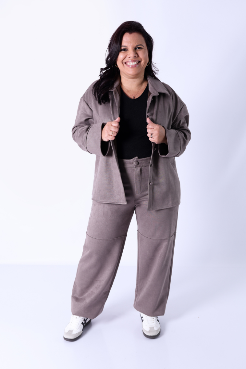 Camisa oversize com botões Taupe - RUGA
