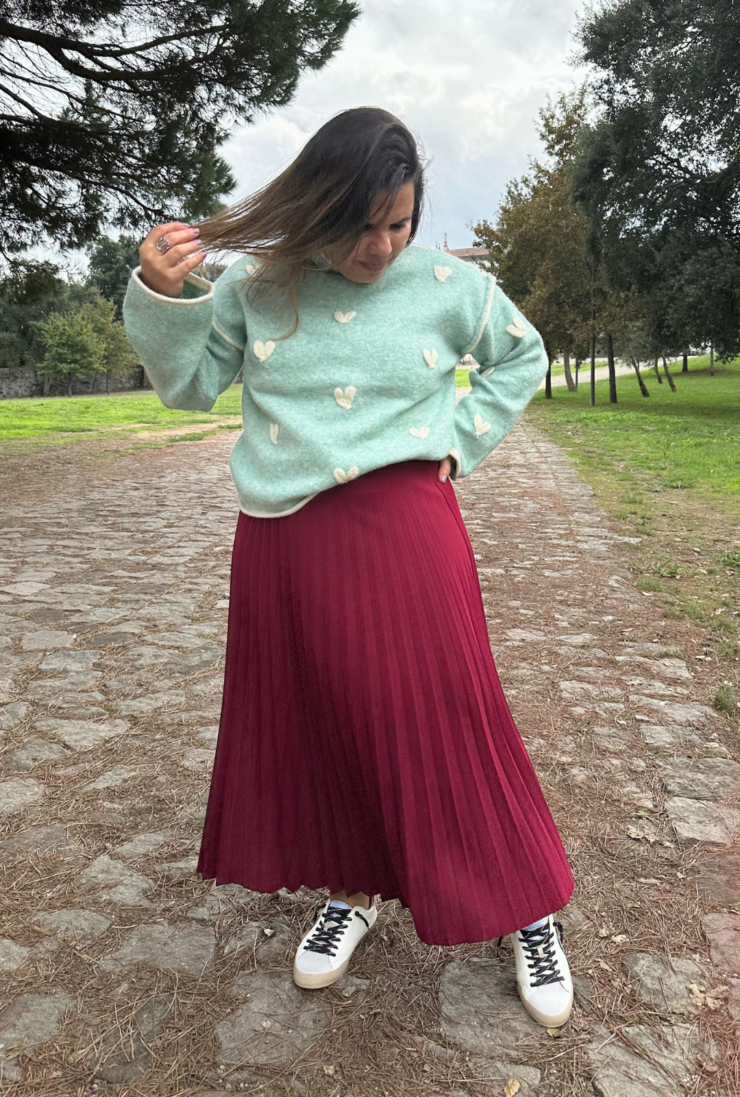 Saia Plissada Lara Bourdeaux Único - LeChic Moda