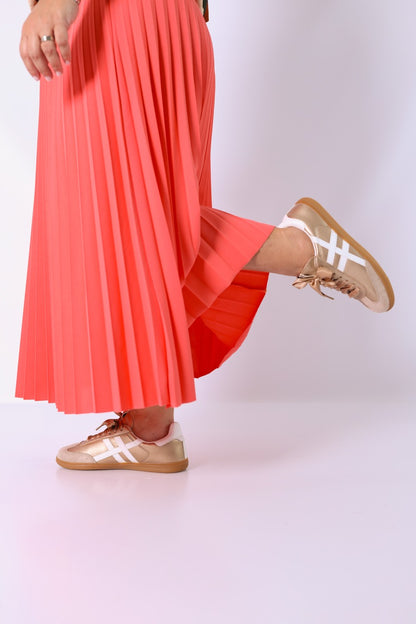 Zapatillas Retro Dorado & Beige - CORINA